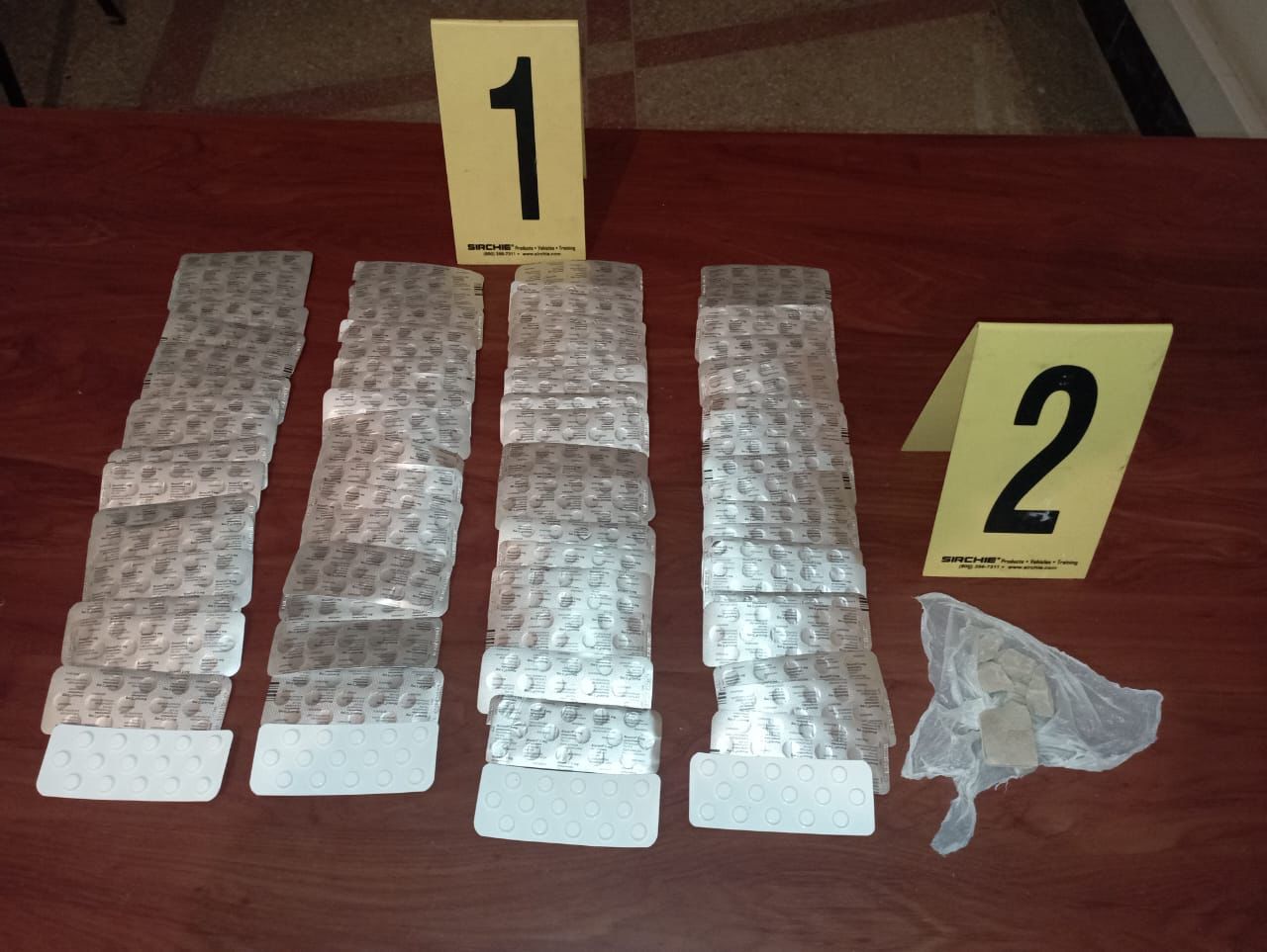 توقيف قاصر بكميات ضخمة من الأقراص المهلوسة والهيروين في الناطور