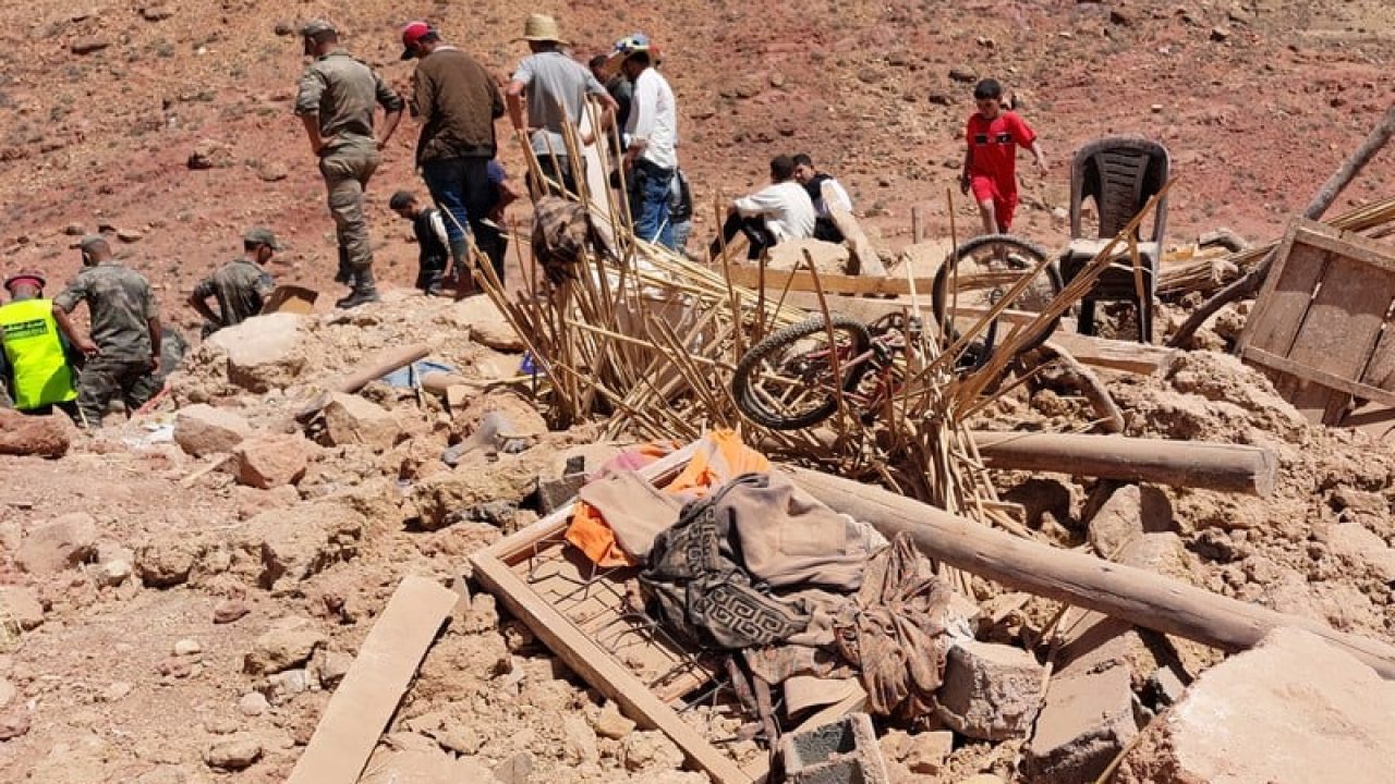 انطلاق صرف الدفعة الأولى من المساعدات المالية لفائدة ضحايا الزلزال من تارودانت