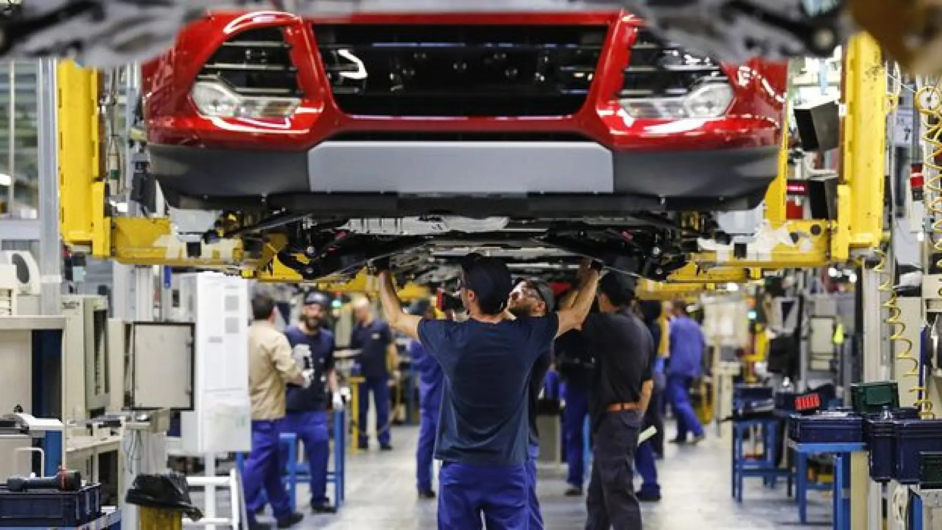 توقعات ببلوغ إنتاج السيارات في المغرب نحو 700 ألف مركبة في 2026