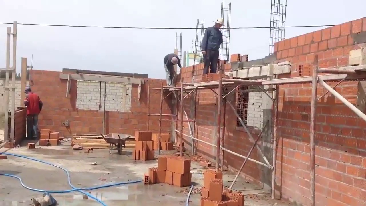 صعوبات التموين بالمواد الأولية تعصف بـ42 % من مقاولات البناء