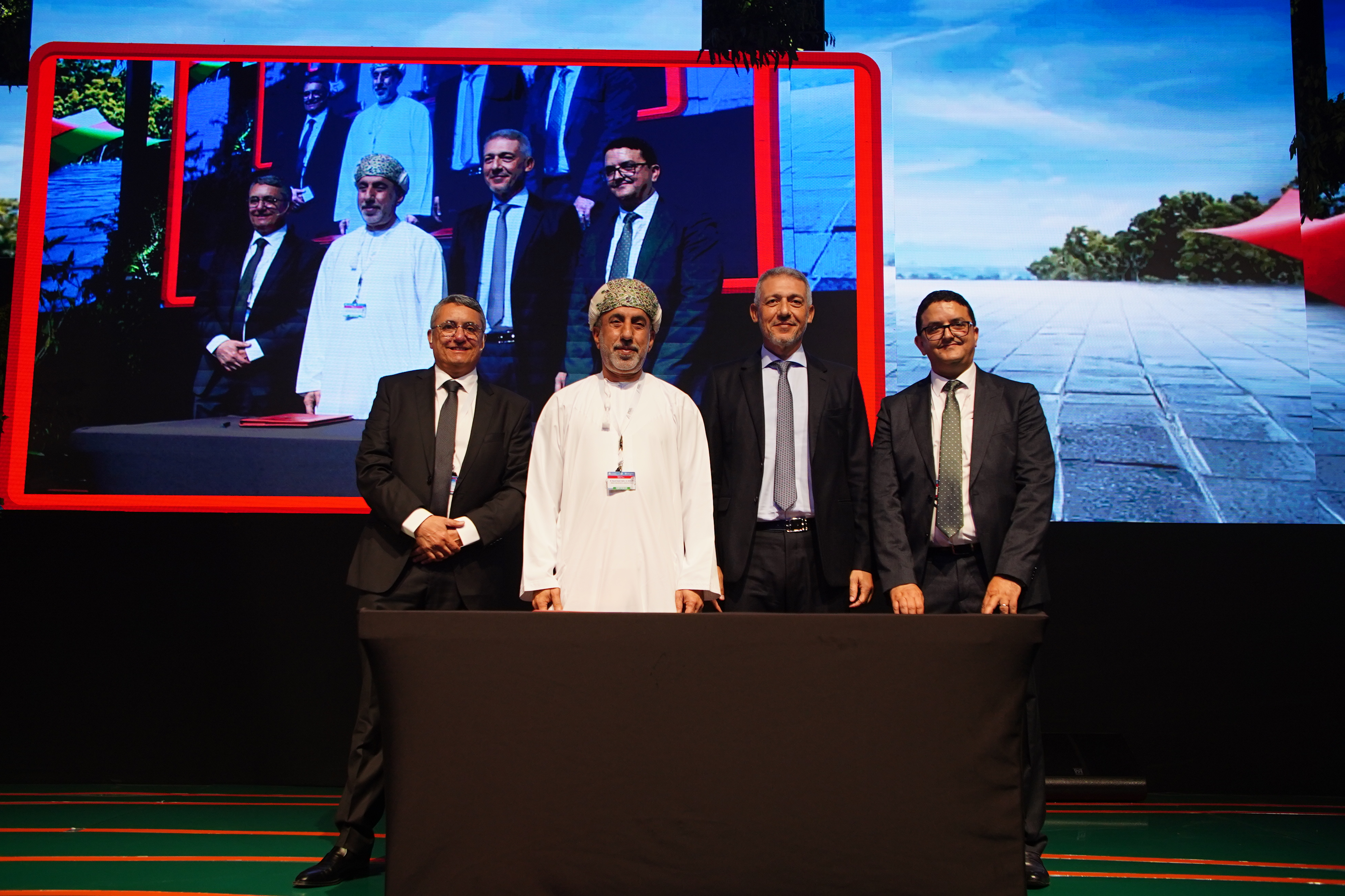 توقيع اتفاقية شراكة بين المغرب وسلطنة عمان لتعزيز التعاون في قطاع التأمين