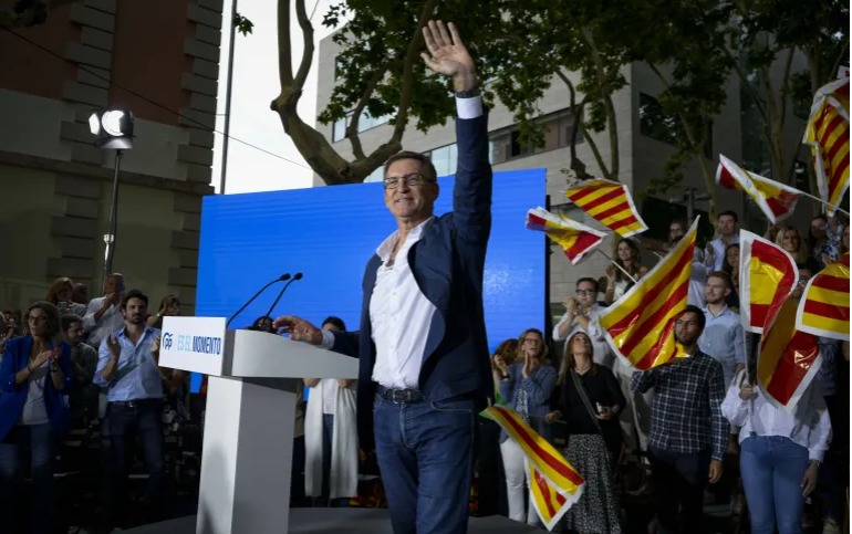 الانتخابات الإسبانية.. اليمين يفوز على الحزب الاشتراكي الحاكم دون حصد أغلبية تتيح تشكيل الحكومة