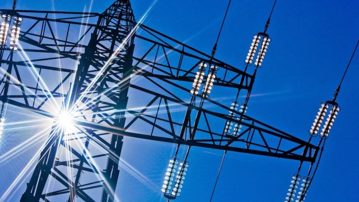 الإنتاج الذاتي للكهرباء.. المصادقة على تعديلات في التعريفات والتخزين