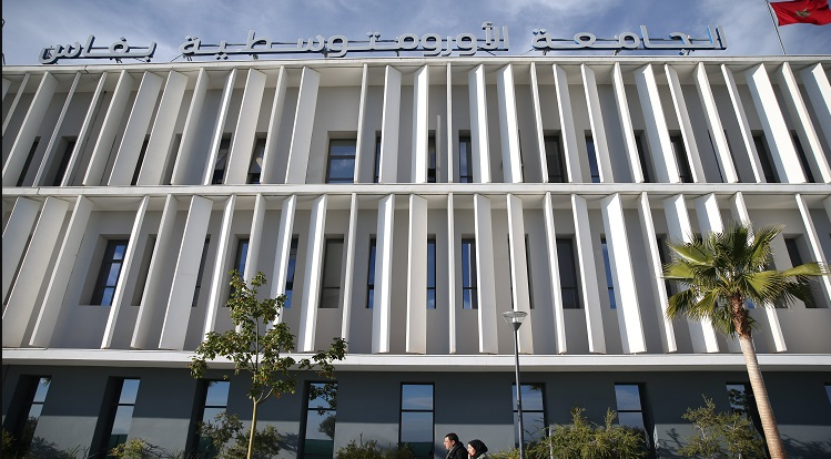 مسؤول بالبنك الأوربي للاستثمار يؤكد من المغرب أهمية الرهانات المناخية للشباب