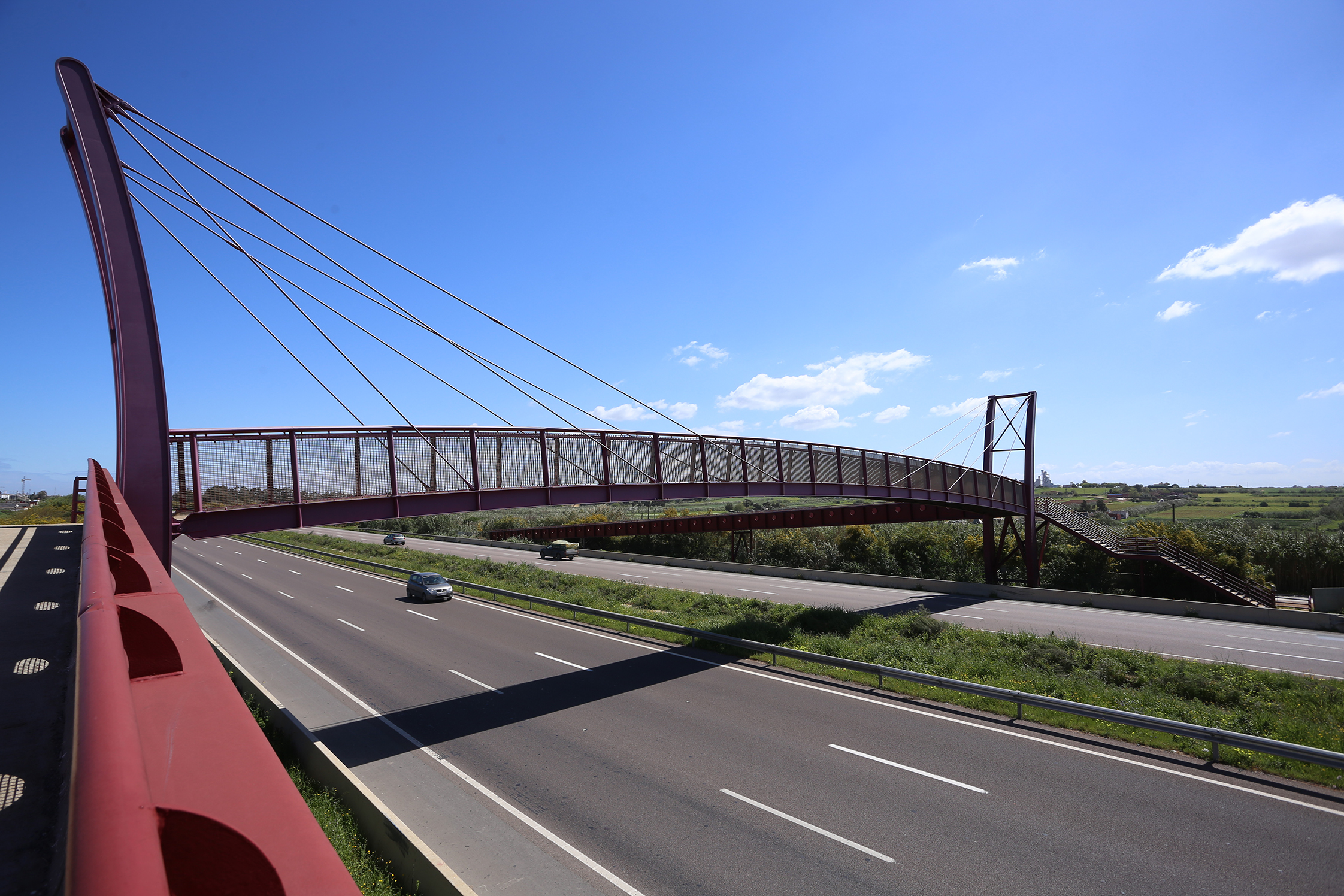 يهم مستعملي الطرق السيارة: اضطراب مروري مؤقت بين بدالي تيط مليل والبيضاء- الميناء