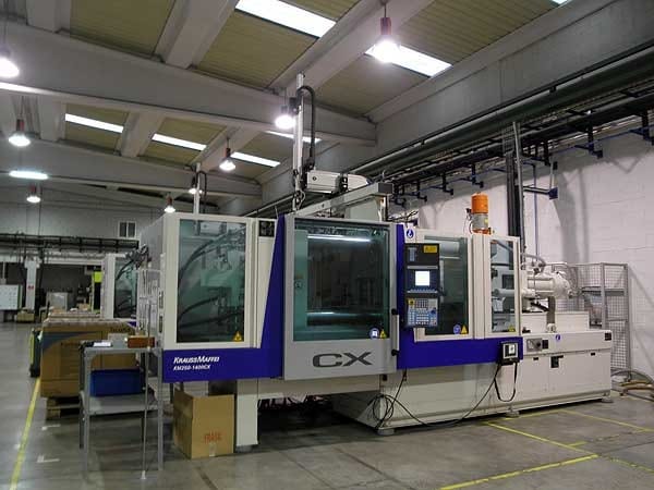 الإسبانية "كونستريكسيون غرافالوس" تستثمر 10 ملايير في مصنع بطنجة