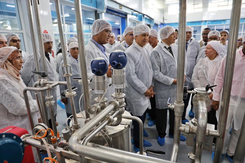 صديقي يدشن وحدة لإنتاج الحليب ومشتقاته بالعيون