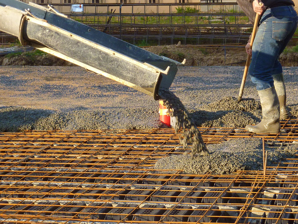 زيادات جديدة في أسعار الاسمنت تحرق أوراش البناء