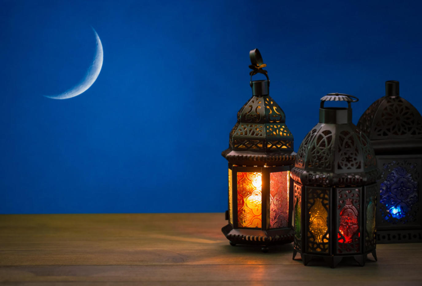 مسلمو أوربا يستهلون صيام رمضان المبارك الخميس
