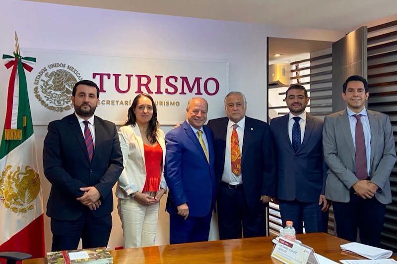 المكسيك تعتزم فتح خط جوي مباشر مع المغرب للسياحة والاستثمار