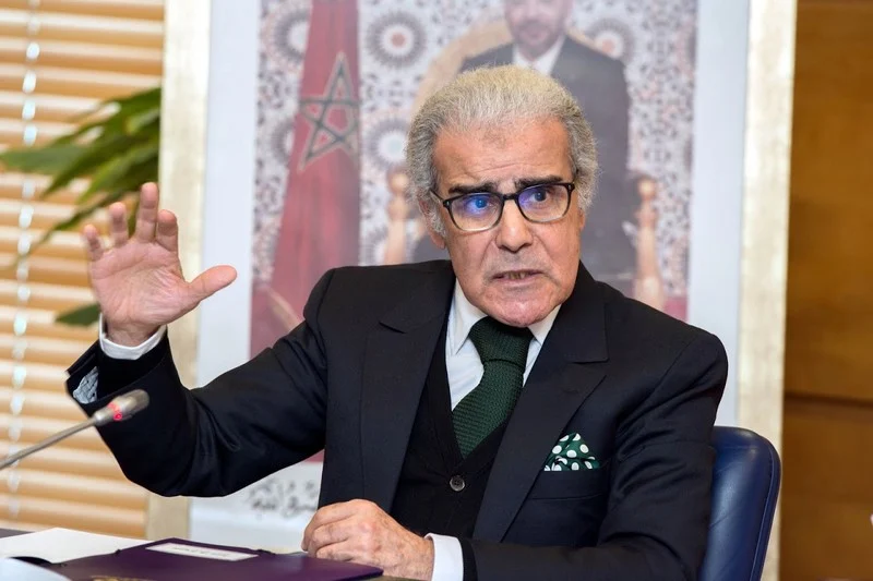 كيف سيؤثر قرار تثبيت سعر الفائدة على الاقتصاد الوطني؟