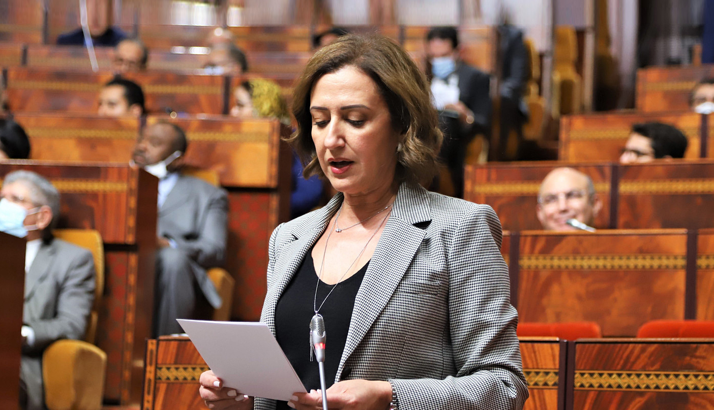 عمور: النشاط السياحي جلب 2000 مليار من العملة الصعبة