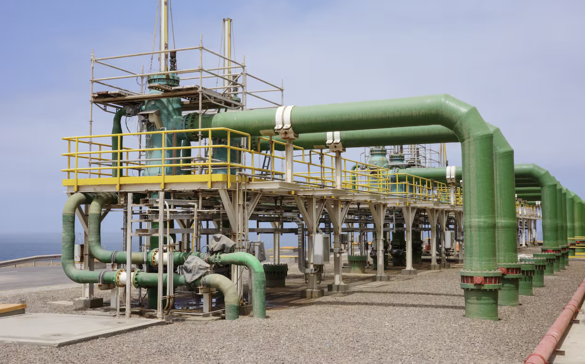 تقرير: تحلية مياه البحر خيار استراتيجي لتعزيز الأمن المائي بالمغرب