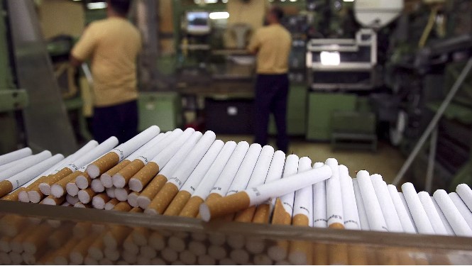 الحكومة تراهن على تحصيل ما يفوق 68 مليارا إضافية من تضريب السجائر