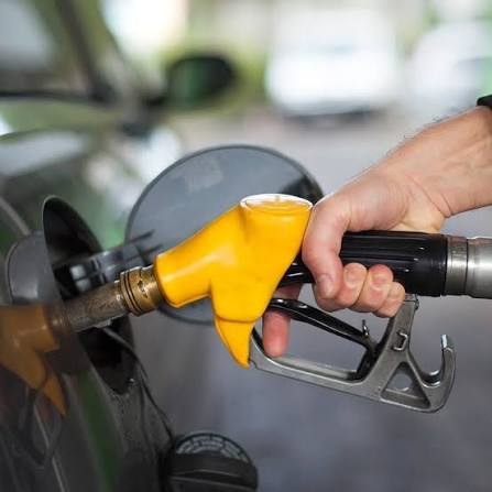 مجلس المنافسة يرصد تفاوتا في تمرير أسعار المحروقات
