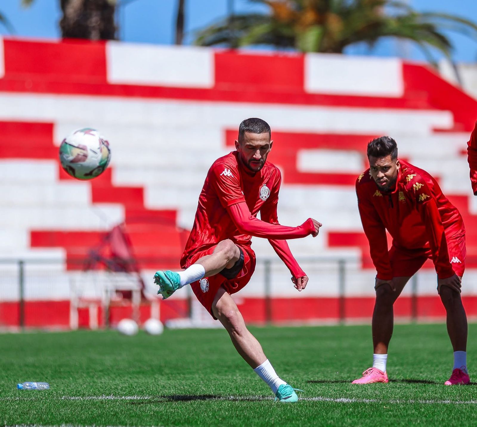 تقرير: الأندية المغربية الأقل إنفاقا عربيا على التعاقدات