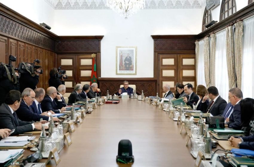 الحكومة تصادق على قانون جديد لتعويض ضحايا حوادث السير