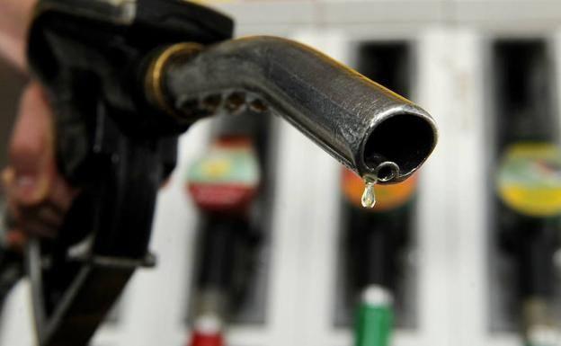 مقاضاة أول مجموعة بنكية في العالم بسبب تمويل إنتاج الوقود