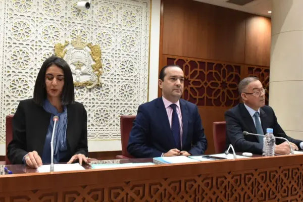 لجنة المالية بمجلس النواب تصادق على الجزء الأول من مشروع قانون المالية