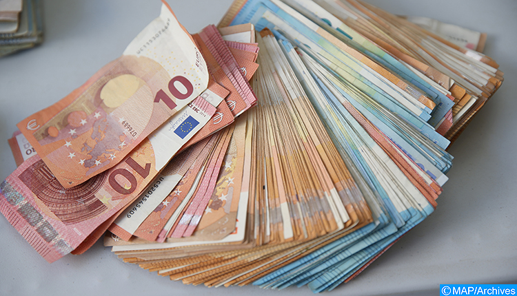 مغاربة العالم ينعشون وضعية الصرف بالبنوك