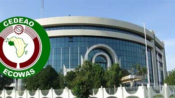 مجموعة "إكواس" الاقتصادية تعلن عن قمة استثنائية بشأن بوركينافاسو