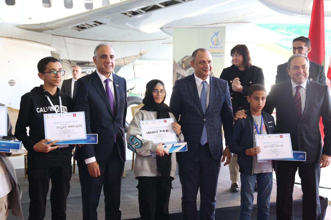 بحضور مزور.. المنظومة الصناعية للطيران تنظم يوما تحسيسيا لفائدة الشباب المغربي