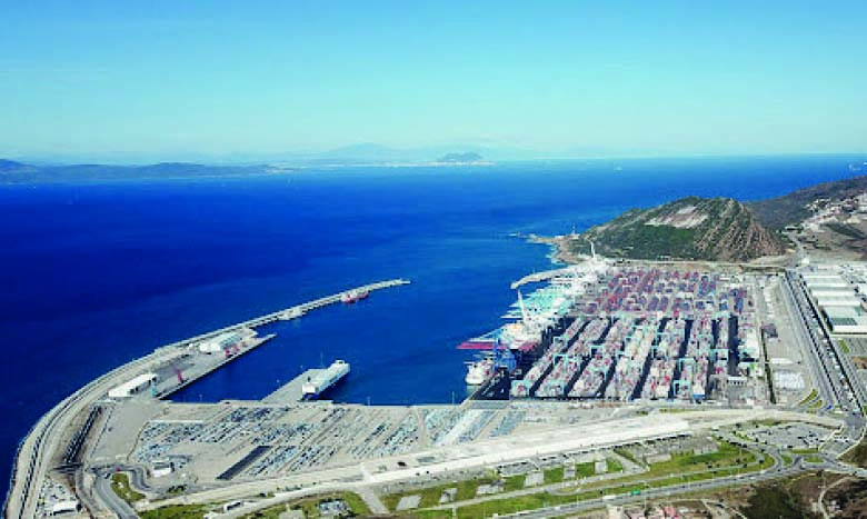 "طنجة المتوسط" الرابع عالميا في تصنيف موانئ الحاويات