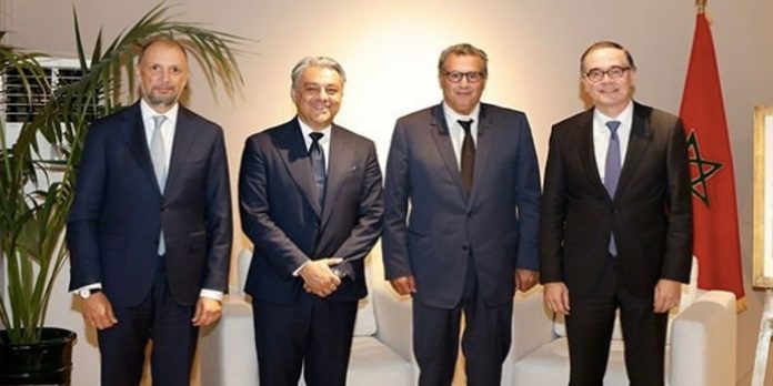 صناعة السيارات.. أخنوش يفاوض على زيادة استثمارات "رونو" بالمغرب