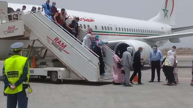 مطار طانطان يستقبل أزيد من 900 مسافرا