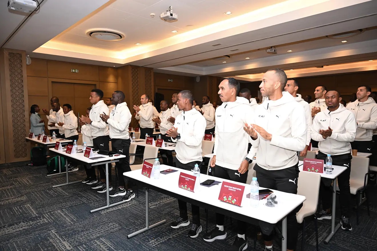 الكاف ينظم يوما مفتوحا للحكام استعدادا للمراحل الحاسمة من بطولة "الكان"