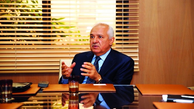 أنس الصفريوي مرشح لشراء نادي إنجليزي لكرة القدم