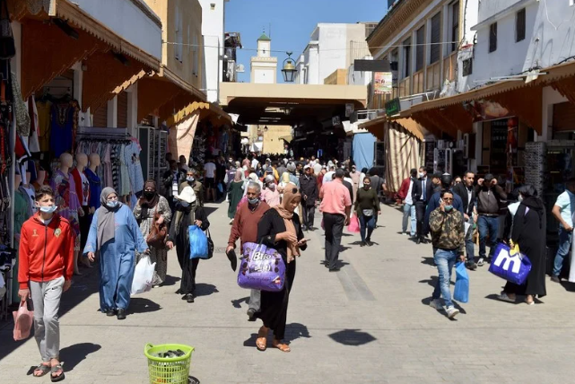 هذه أسباب "طفرة" كورونا بالمغرب