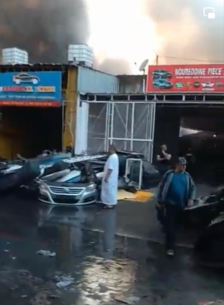 عاجل: حريق بسوق “لافيراي" السالمية