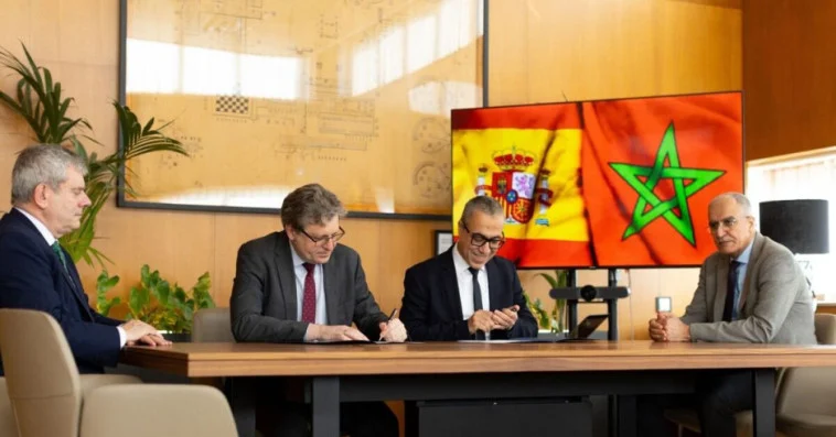 مشروع الربط الثابت عبر مضيق جبل طارق.. المغرب وإسبانيا يعززان شراكتهما في مجال الرقمنة والهندسة