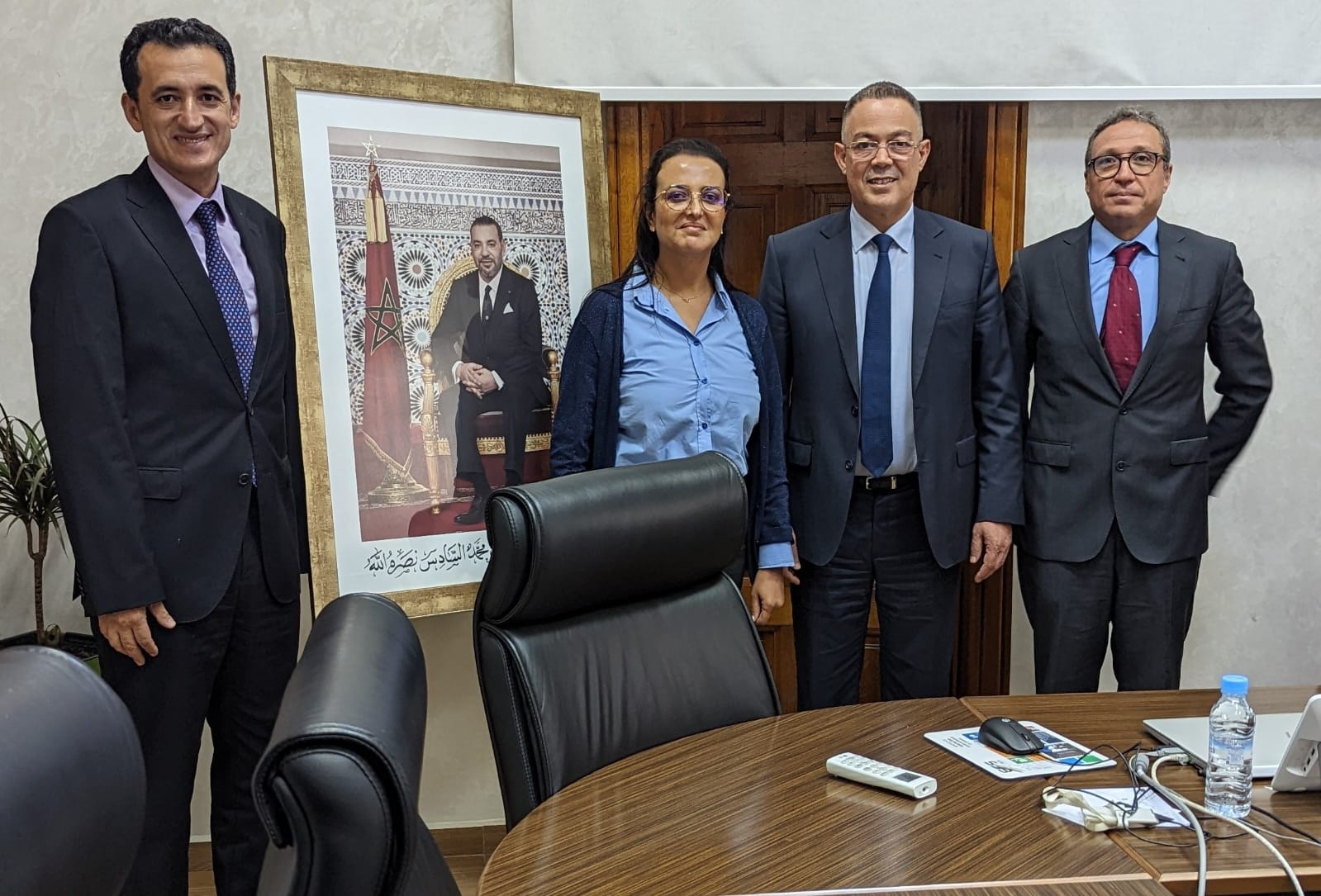 لقجع يطفئ غضب أطباء القطاع الحر بمزايا جبائية