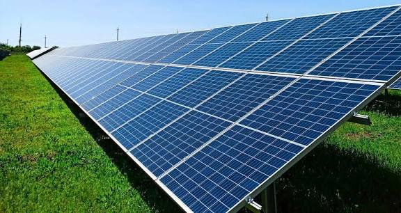 المغرب يجذب استثمارات بقيمة مليارات الدولارات في قطاع الطاقة المتجددة