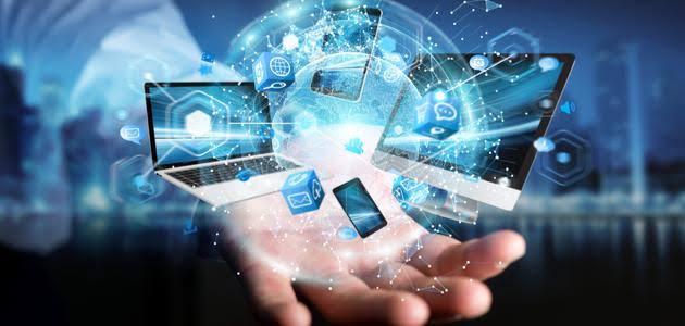 نمو خدمات الإنترنت يدفع أداء قطاع الإعلام والاتصالات إلى الارتفاع