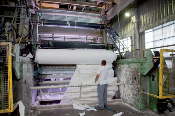 دركي البورصة يؤكد تجاوز الصفريوي حصة 67 % من رأسمال "ميد بايبر"