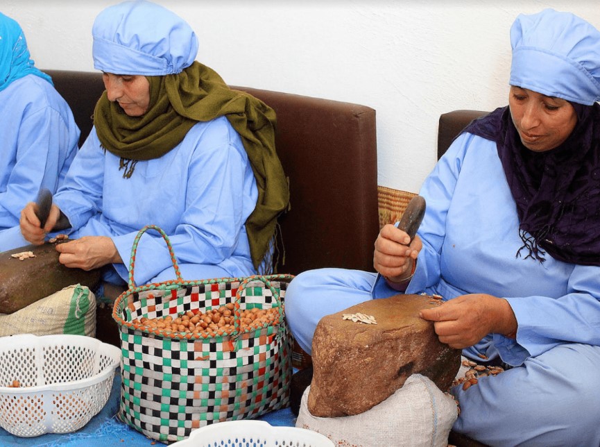 السياحة تطلق النسخة الثالثة من "مؤازرة" لتمويل مشاريع الاقتصاد التضامني