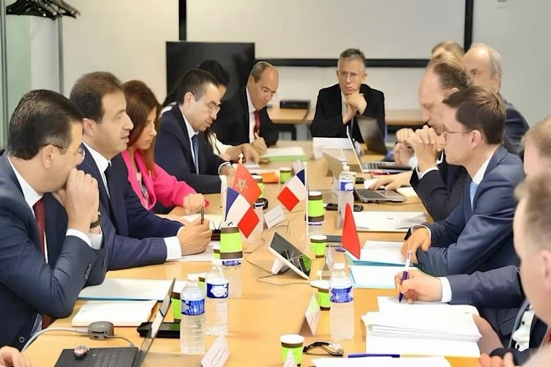 المجموعة المغربية - الفرنسية تلتزم بتعزيز آليات الهجرة