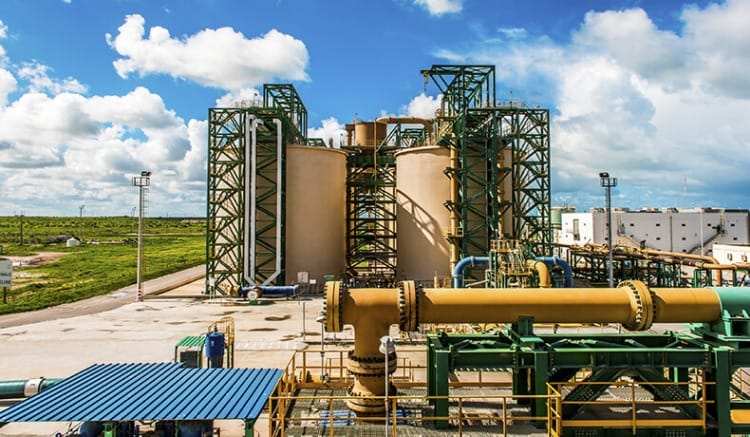 مجمع الفوسفاط يخطط لاستثمار 7 ملايير دولار في مصنع لإنتاج الأمونياك الأخضر بطرفاية