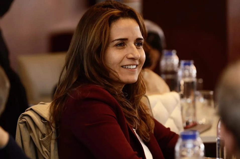 بنعلي توقع عقدا مع "نيو ميد إنرجي" الإسرائيلية لاستغلال وإنتاج الغاز