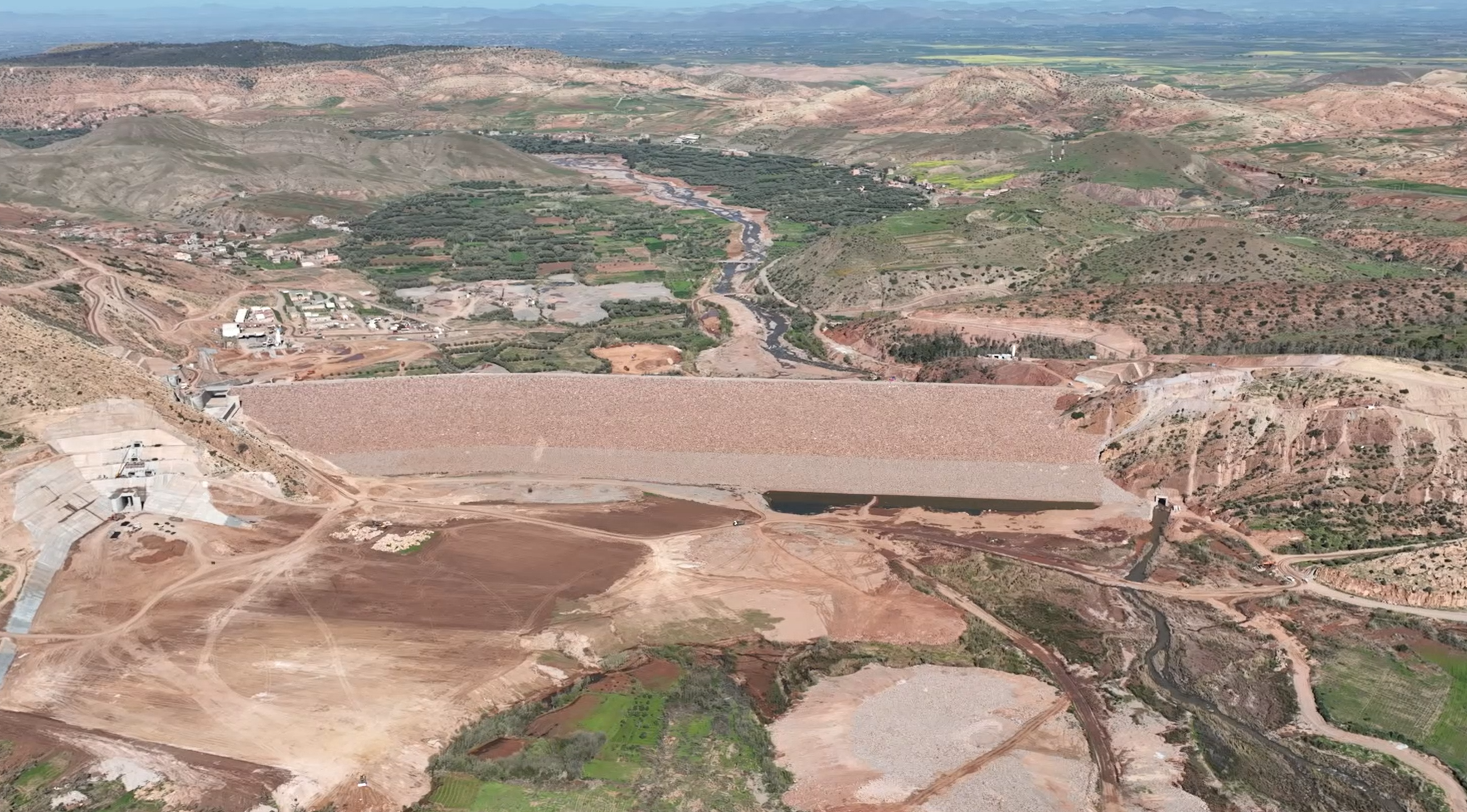 أشغال بناء سد آيت زيات بإقليم الحوز تقترب من الإنجاز الكامل