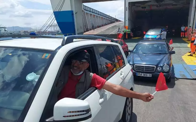 ودائع مغاربة الخارج لدى البنوك ترتفع إلى 20.1 ألف مليار