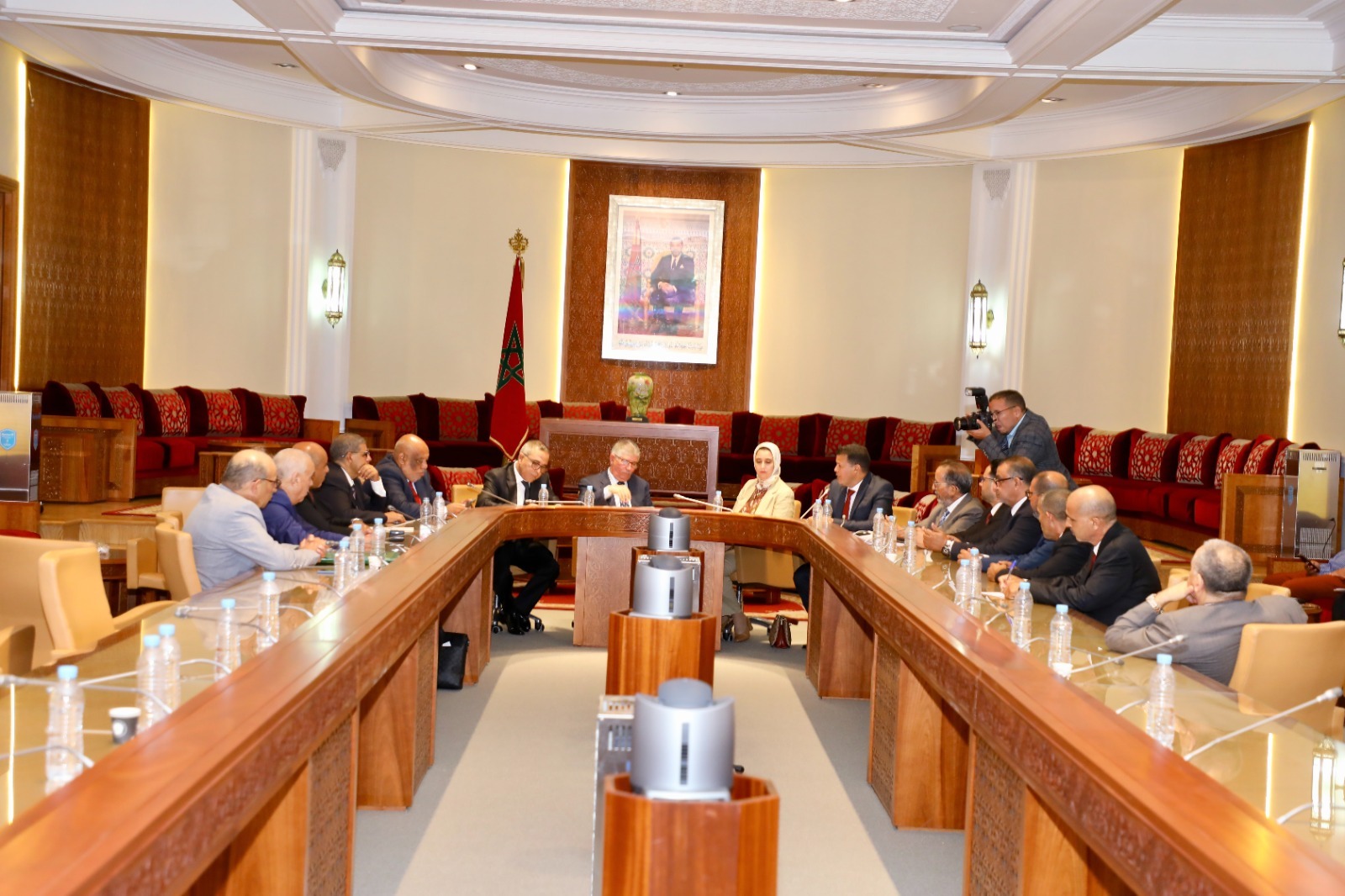 فلاحو سوس يطرقون أبواب البرلمان بسبب إجبارية التصريح الضريبي وغلاء التأمين على المخاطر المناخية