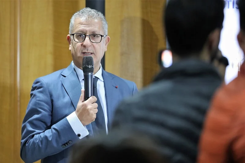 الخليع: نراهن على نقل 5 ملايين مسافر في 2023