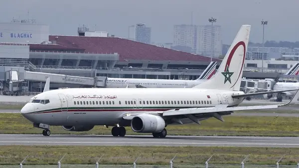 رغم سيطرة بوينغ وإيرباص.. إمبراير تسعى لتوريد طائرات لارام الجديدة