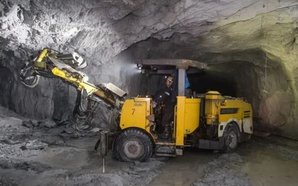 "ستيلار" الكندية تبحث عن مستثمرين لمشروع تنقيب عن الذهب بالمغرب