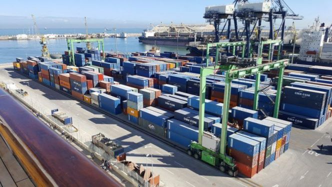 العجز التجاري يبلغ 161,86 مليار درهم في نهاية يونيو