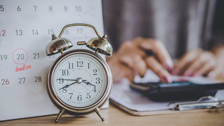 هذه المؤسسات والمقاولات العمومية تخلفت عن التصريح بآجال أدائها